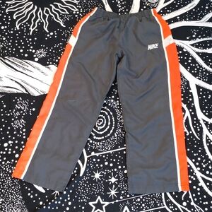 Nike size 7 Athletic Pants